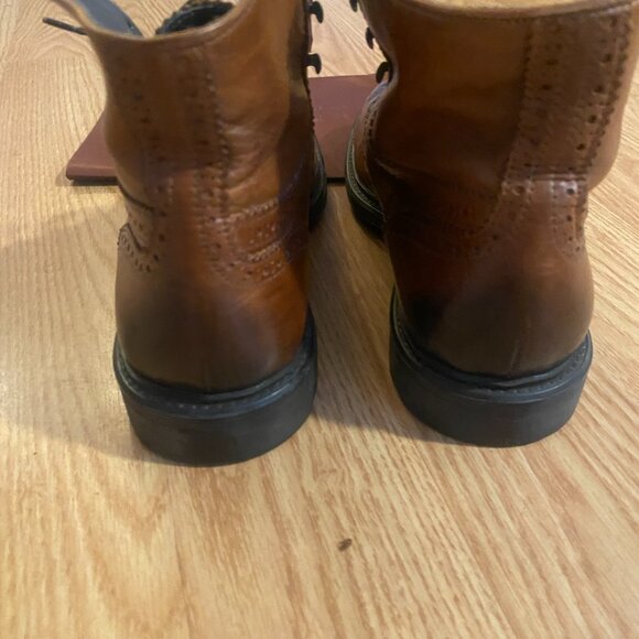 TO BOOT NEW YORK Jarod Brown Leather Boots Sz 7 - Fit larger - NEW! - Picture 3 of 7